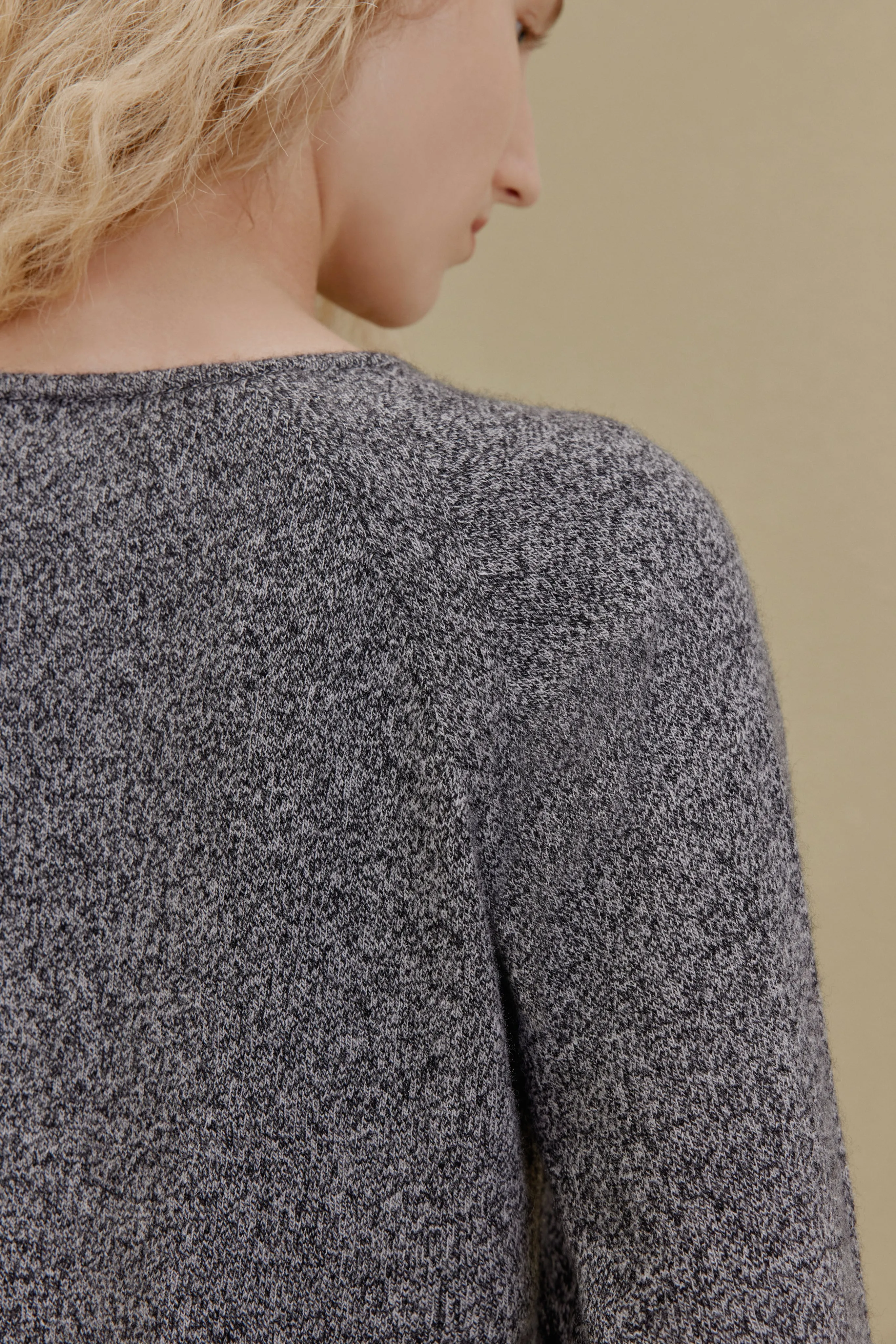 Cashmere Knitted Crew Neck Pull Over Top
