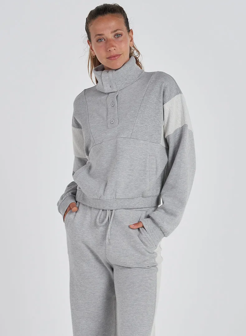 Cloud Rib Collar Pullover