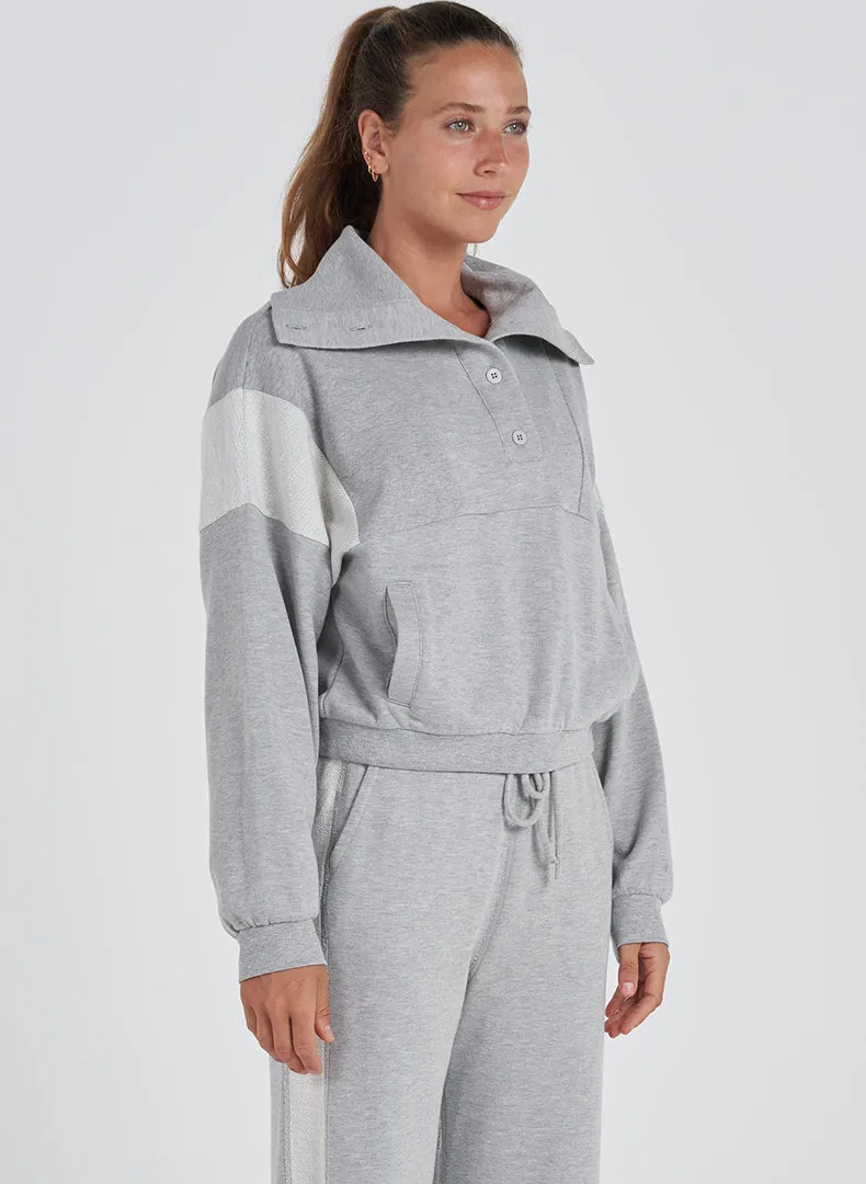 Cloud Rib Collar Pullover