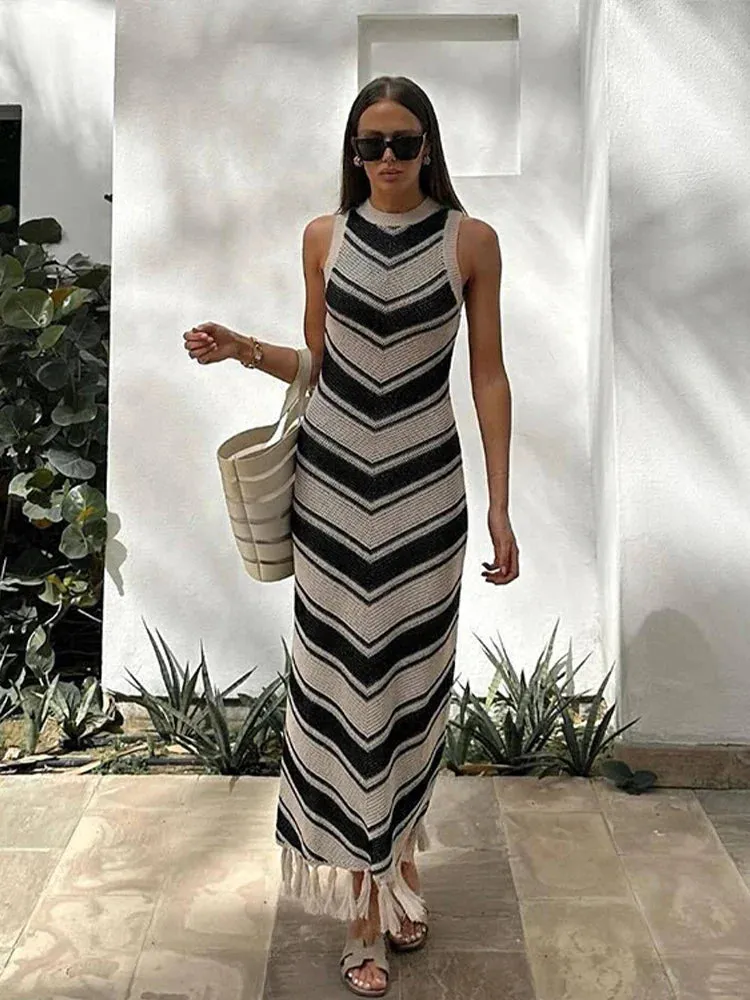 Flora - Knitted striped dress with tassels