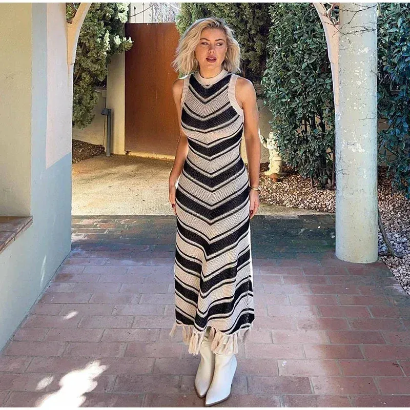 Flora - Knitted striped dress with tassels