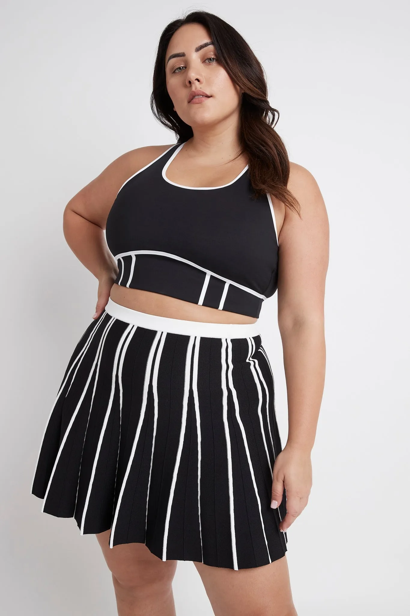 Pleated Knit Mini Skirt 611